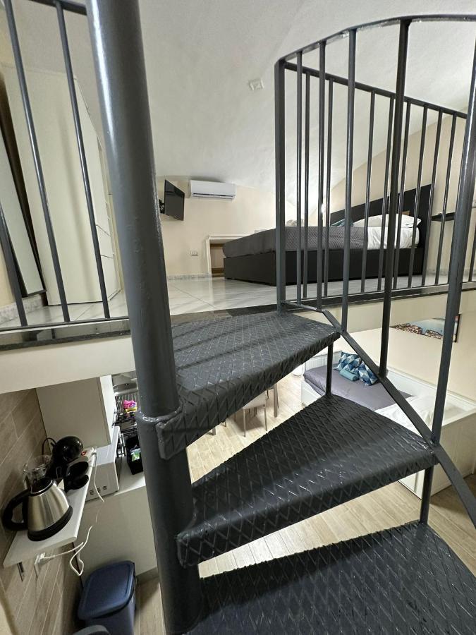 Napoli Centro - La Casa Di Sasa Bed and Breakfast Εξωτερικό φωτογραφία