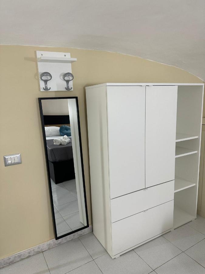 Napoli Centro - La Casa Di Sasa Bed and Breakfast Εξωτερικό φωτογραφία