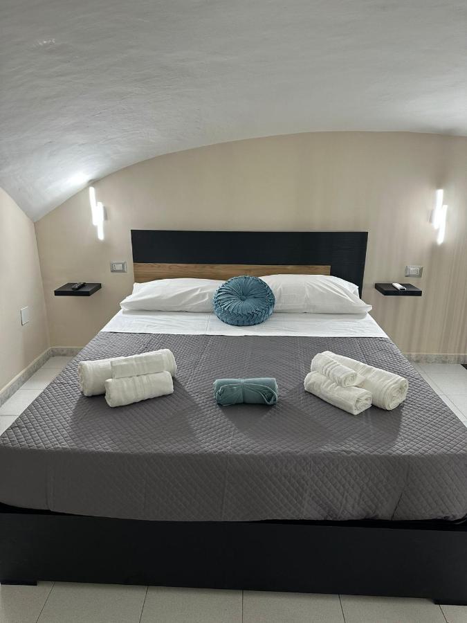 Napoli Centro - La Casa Di Sasa Bed and Breakfast Εξωτερικό φωτογραφία