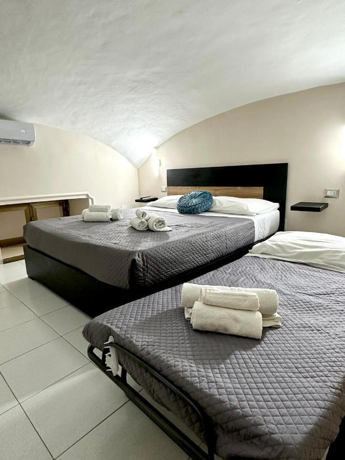 Napoli Centro - La Casa Di Sasa Bed and Breakfast Εξωτερικό φωτογραφία